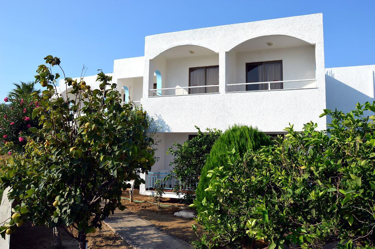 Muses Hotel Faliraki Exteriör bild
